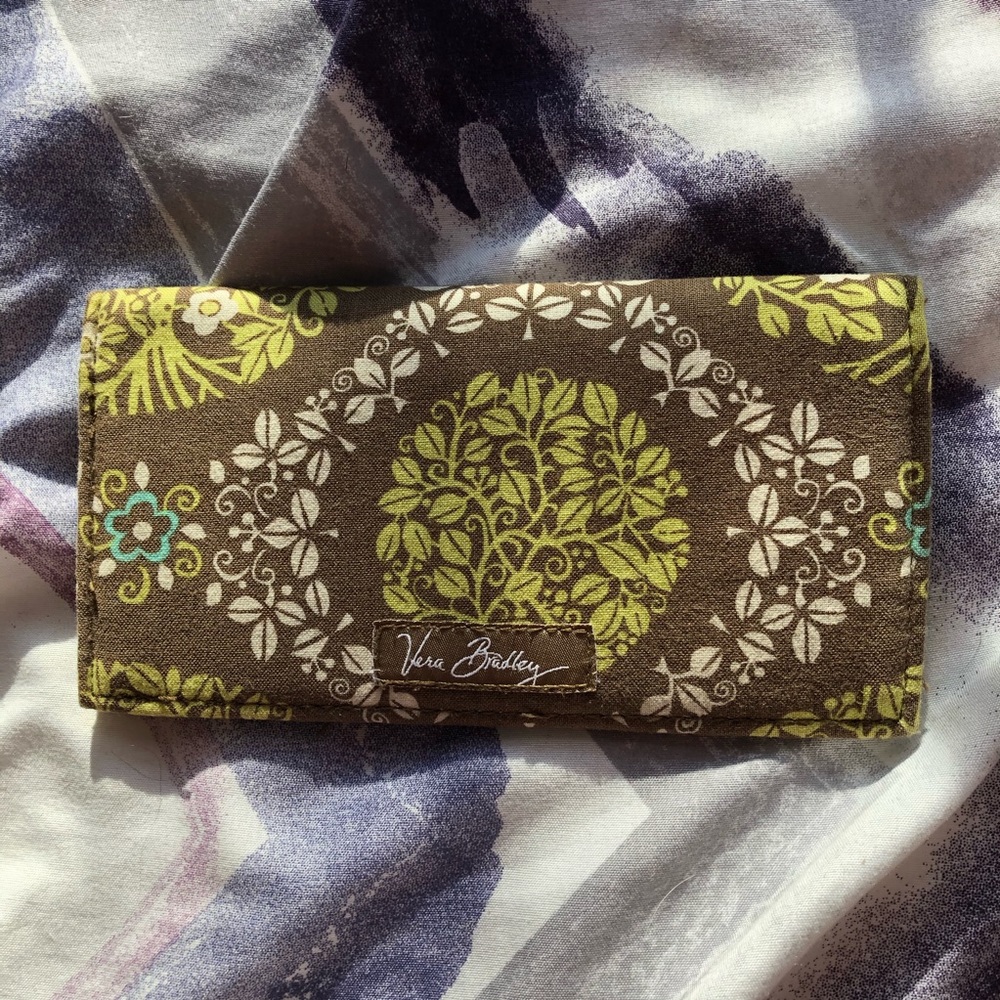 Vera Bradley Checkbook Cover - Sittin’ in a Tree